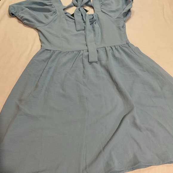 NWT Ofeefan Baby blue puff sleeves square neck tie in back with zipper medium - Picture 5 of 8